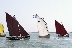 423783_347795035250938_1055381358_n